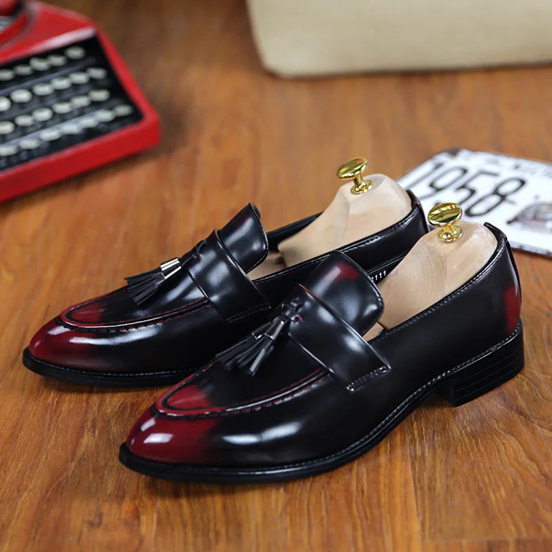 Fashion Tassels Mens Dress Shoes Pointed-toe Slip-on Formal Shoes Men Comfort Leather Social Shoe for Men zapatos para hombre