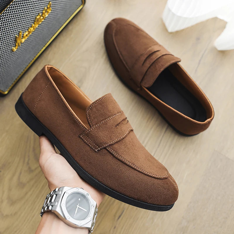 Autumn Retro Suede Loafers Man Comfortable Slip-On Casual Shoes Men Lazy Shoe Lightweight Flats Moccasins for Men zapatos hombre