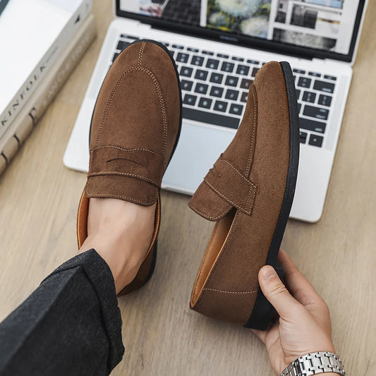 Autumn Retro Suede Loafers Man Comfortable Slip-On Casual Shoes Men Lazy Shoe Lightweight Flats Moccasins for Men zapatos hombre