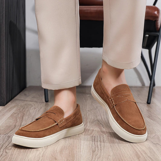 Autumn Suede Loafers Man Retro Brown Moccasins for Men Comfort Low Cut Casual Shoes Men Slip-On Driving Shoes zapatos de hombre
